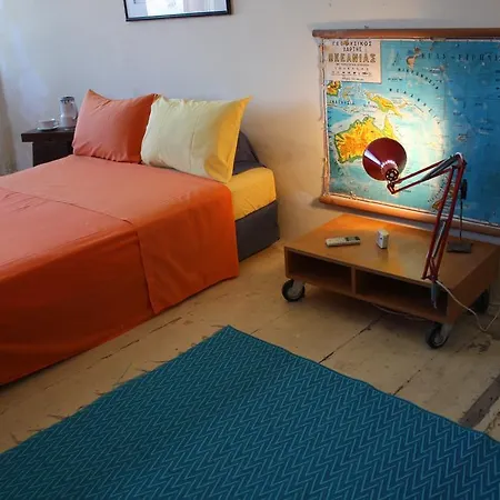 Kyra Vintage Old Town Apartment