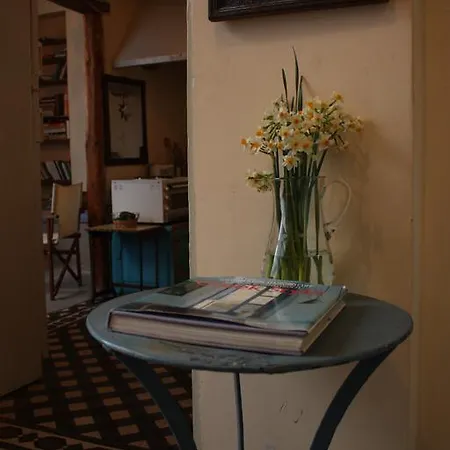 Kyra Vintage Old Town Apartment *